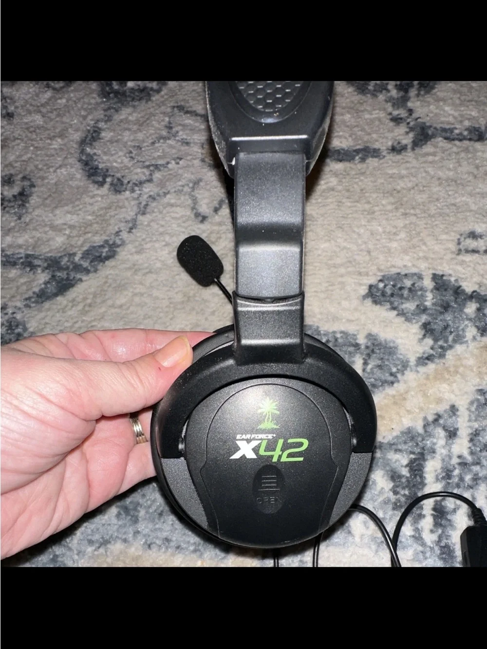 Turtle Beach X42 3.5mm wired headset boom mic black / green